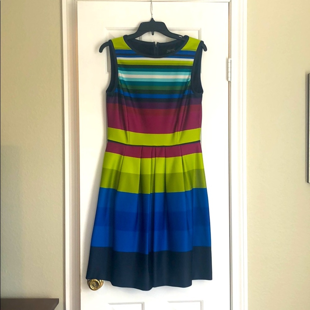 Tahari Colorful dress